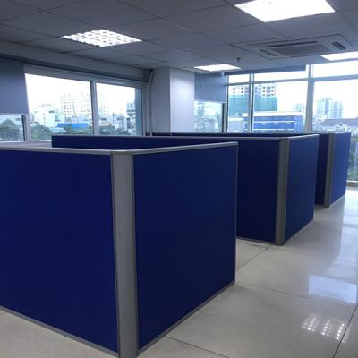 Vách ngăn bàn nhân viên 66