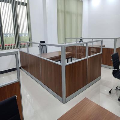 Vách ngăn bàn nhân viên 68