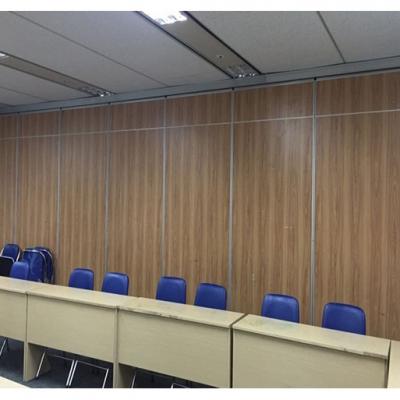 Vách Ngăn Di Động 18