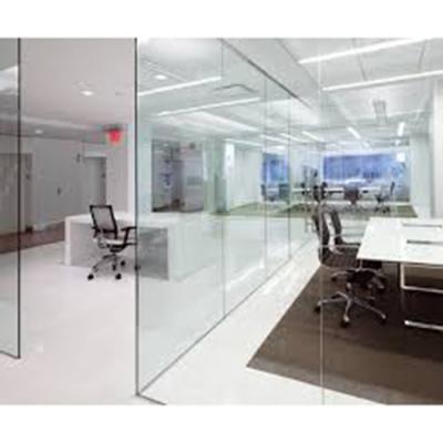 Vách Ngăn Kính 04